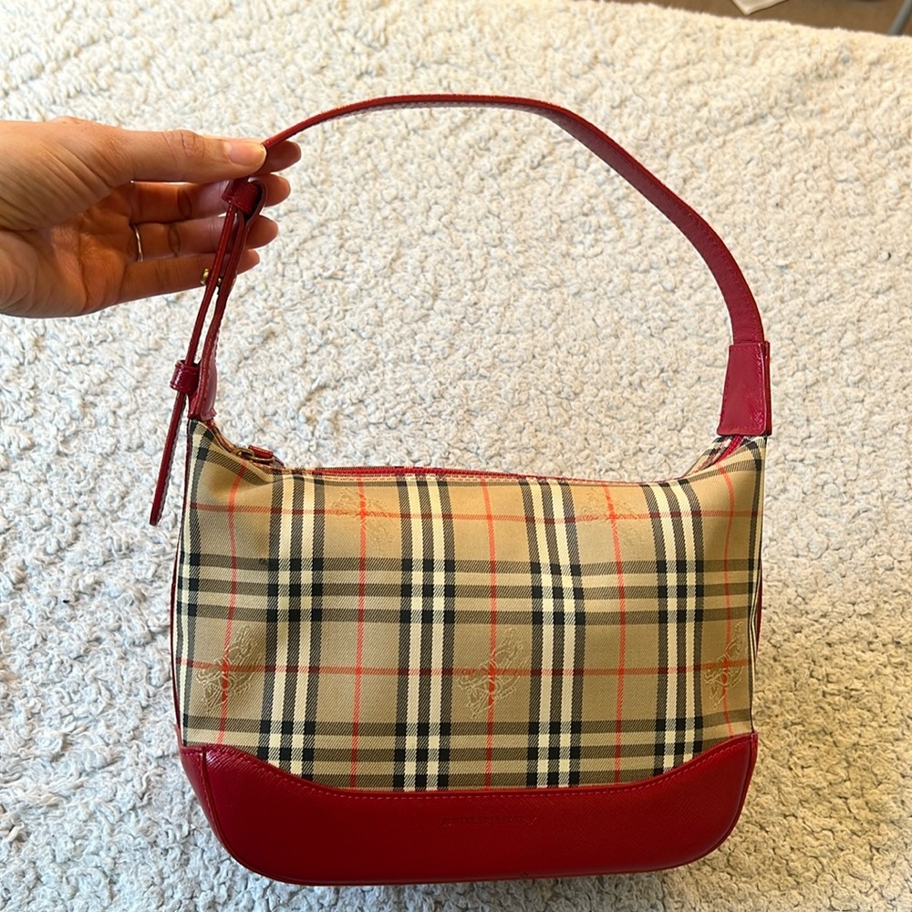 Burberry Canvas Nova Check Shoulder Bag - Picture 2 of 16